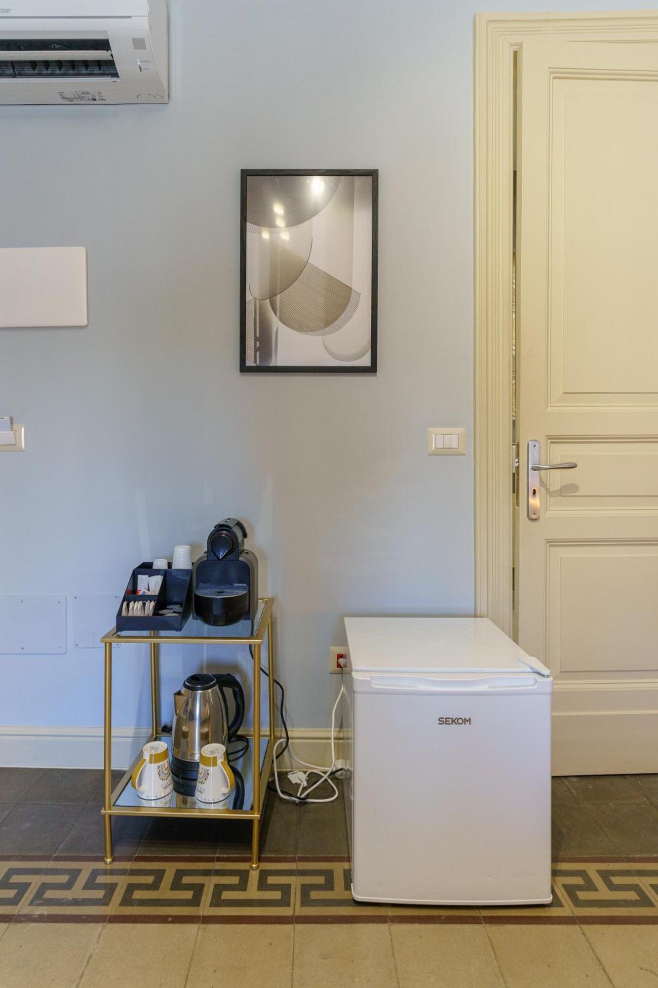 La Finestra Sul Duomo Bed & Breakfast Catania Exterior photo