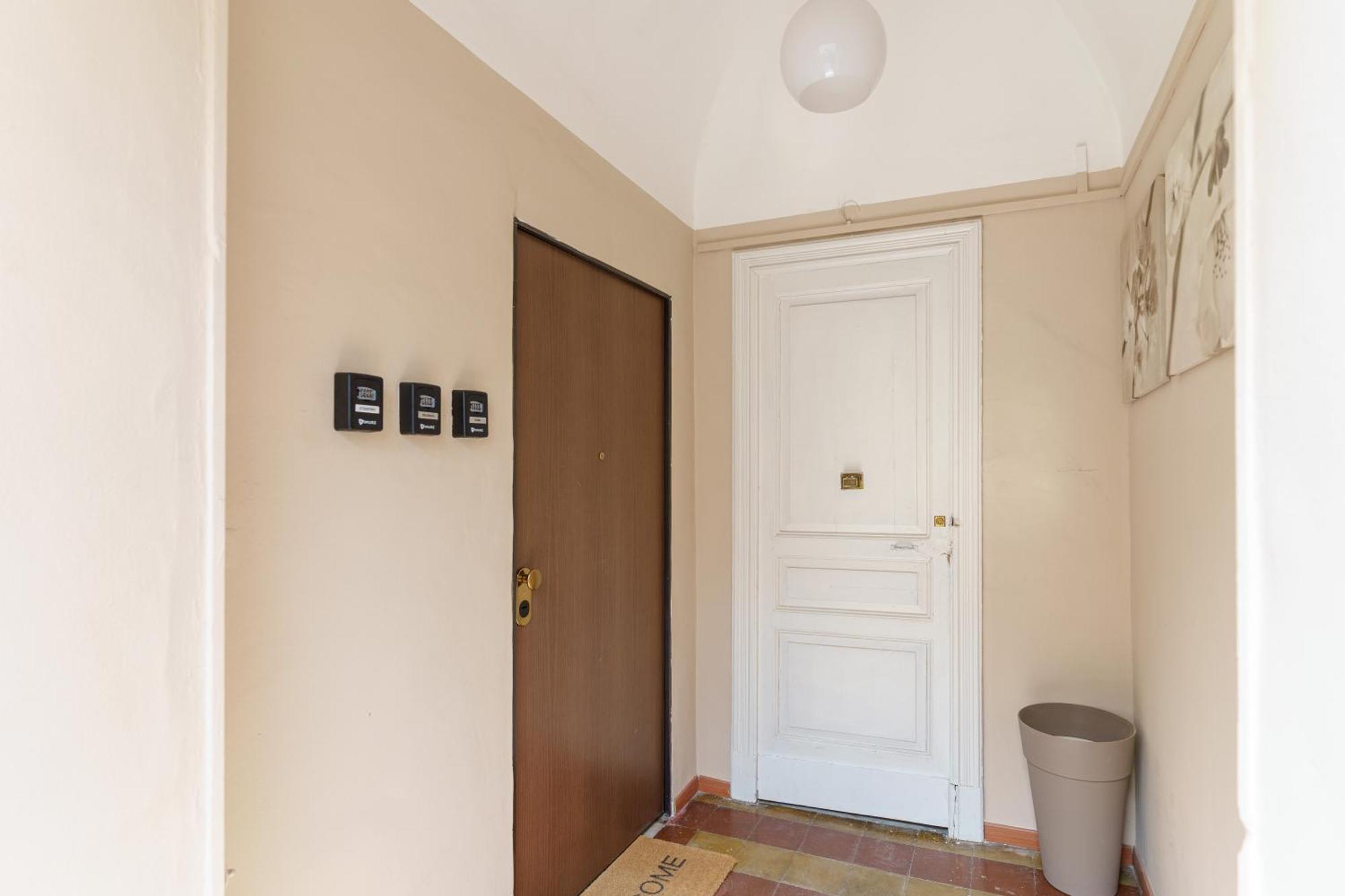 La Finestra Sul Duomo Bed & Breakfast Catania Exterior photo
