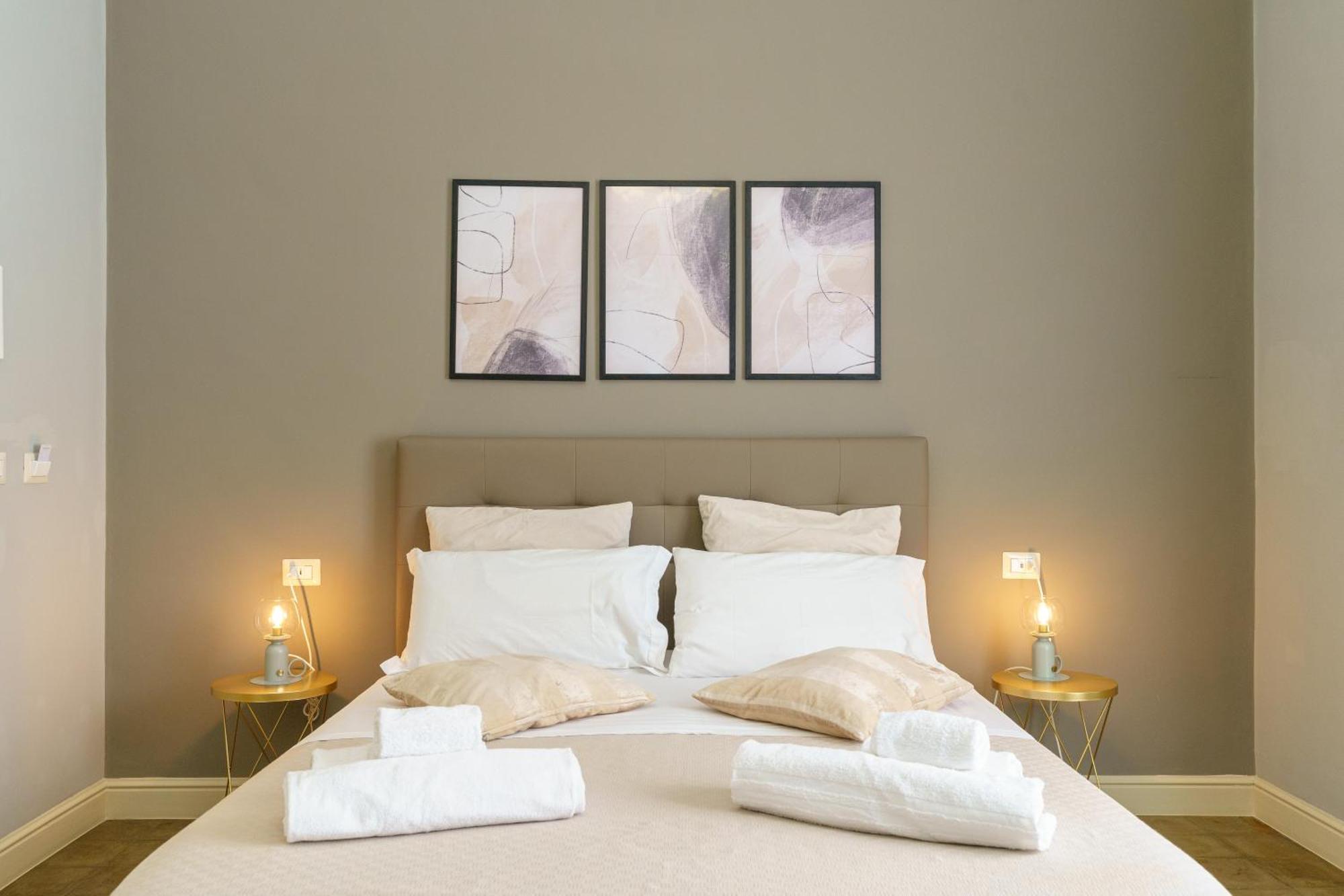La Finestra Sul Duomo Bed & Breakfast Catania Exterior photo
